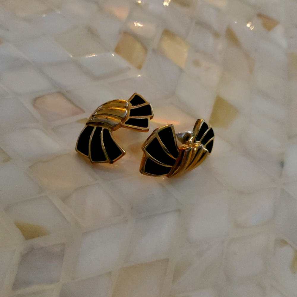 Trifari Gold Tone Black Enamel Large Stud Pierced Earrings